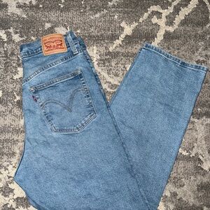 Levi's Women’s Ribcage Straight Ankle Jeans